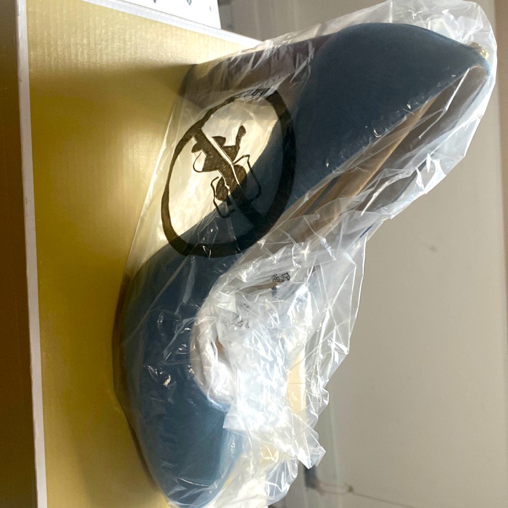 Women shoes